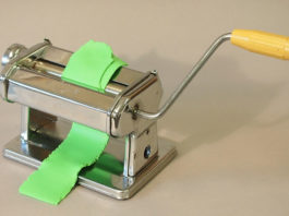 La tecnica per modellare facilmente la pasta di mais 1520 0 La tecnica